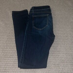Paige dark wash Jean. Size 27. Skinny jeans.